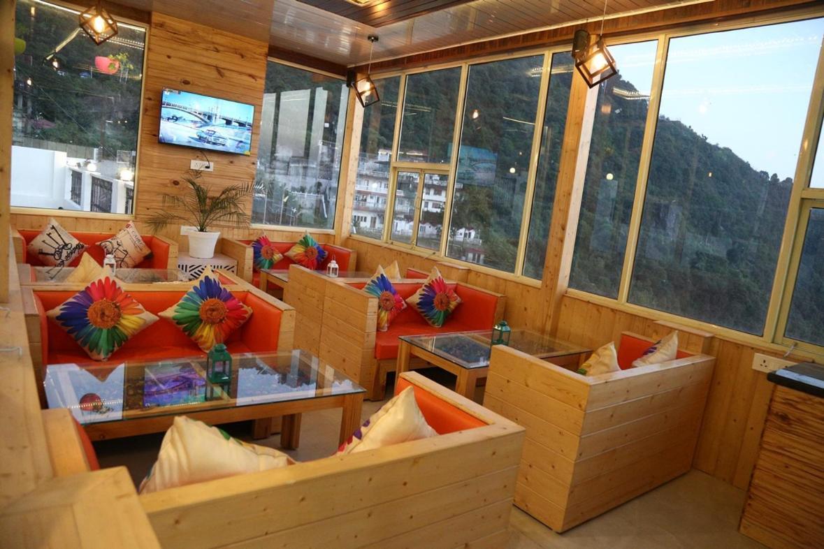 Hotel Shining Hills Mussoorie Exterior foto
