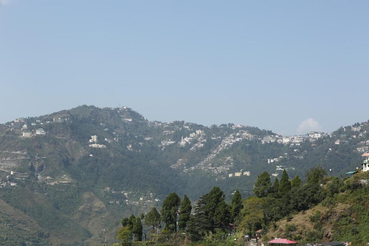 Hotel Shining Hills Mussoorie Exterior foto