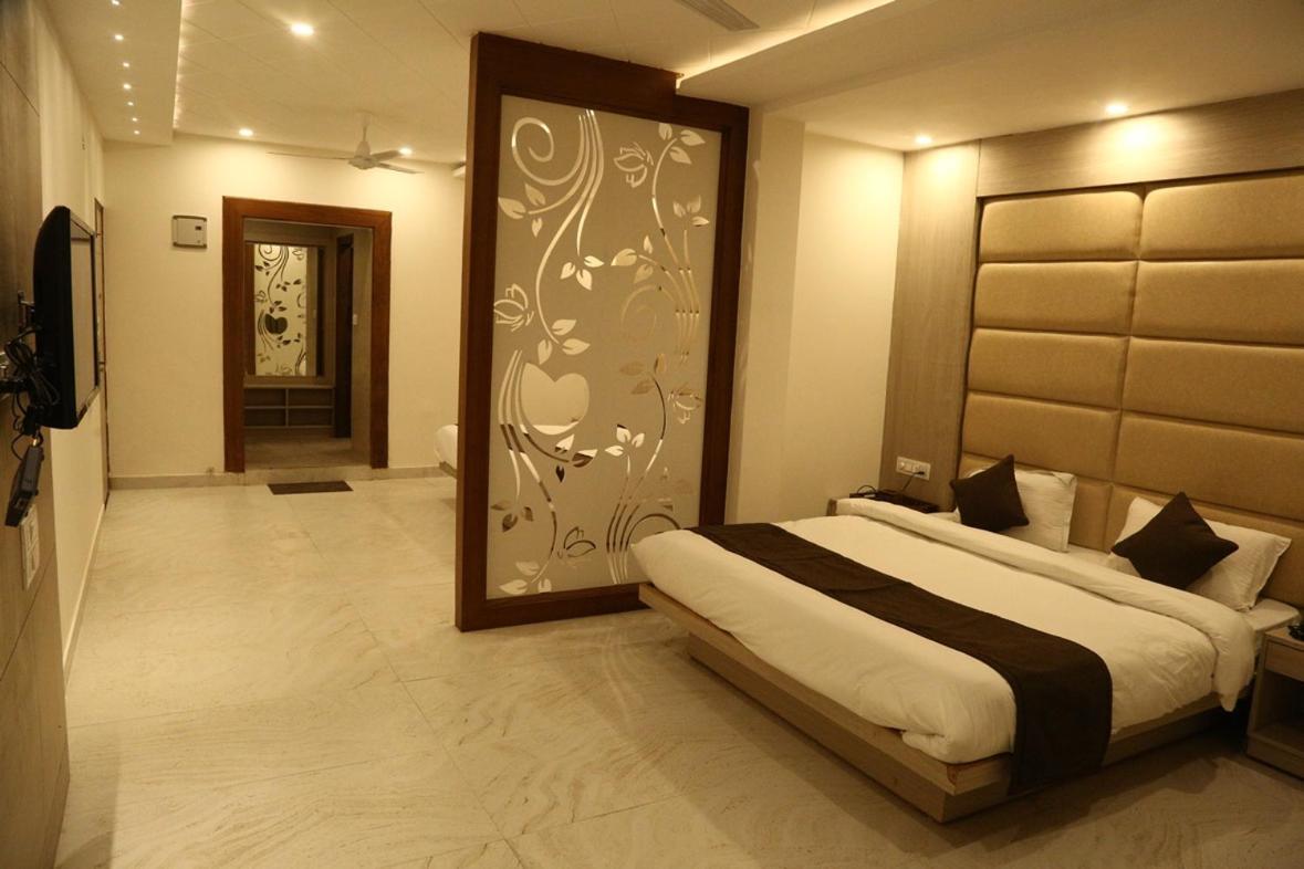 Hotel Shining Hills Mussoorie Exterior foto