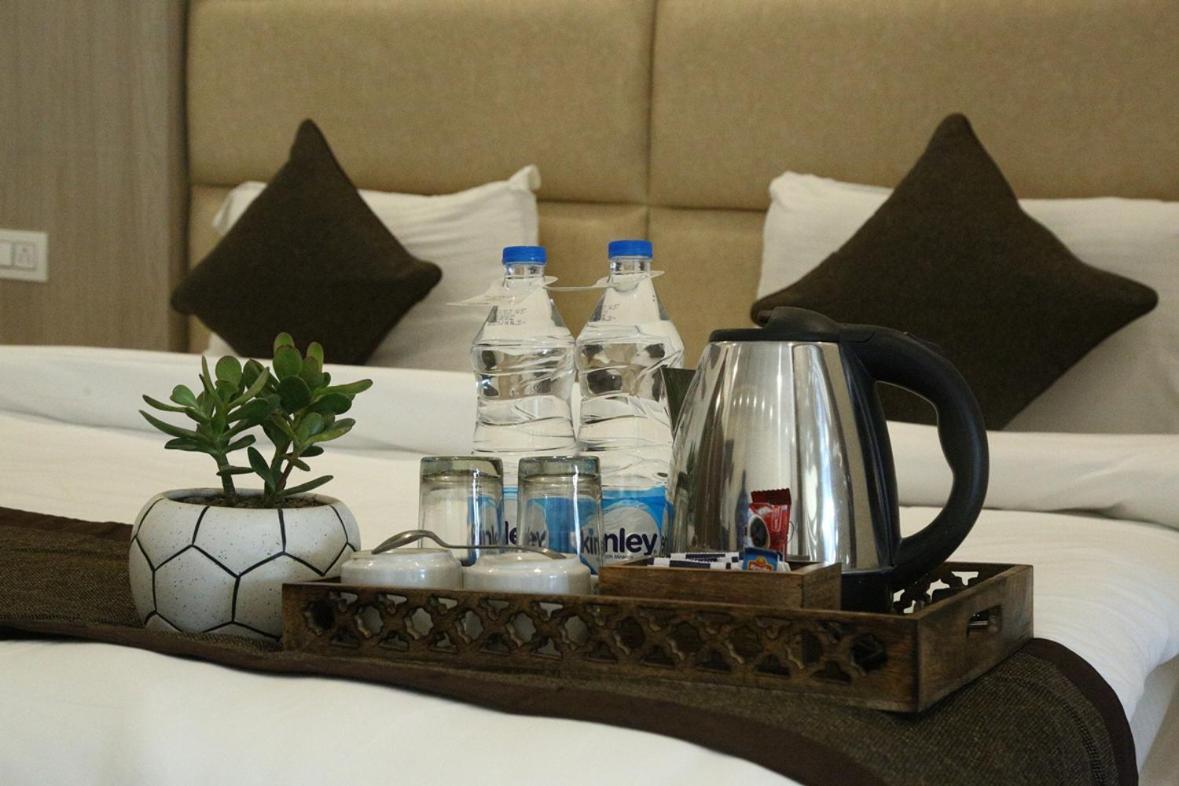 Hotel Shining Hills Mussoorie Exterior foto